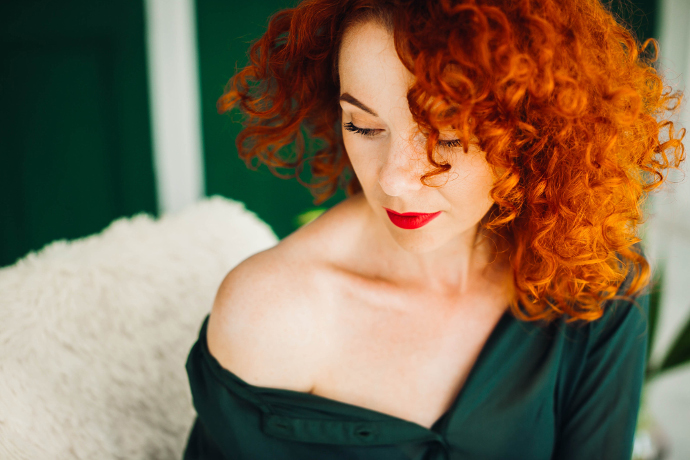 Come scegliere il rossetto secondo il colore dei capelli