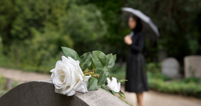 Come vestirsi a un funerale