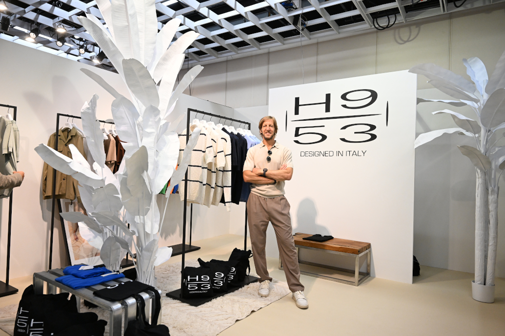 Massimo Ambrosini da H953