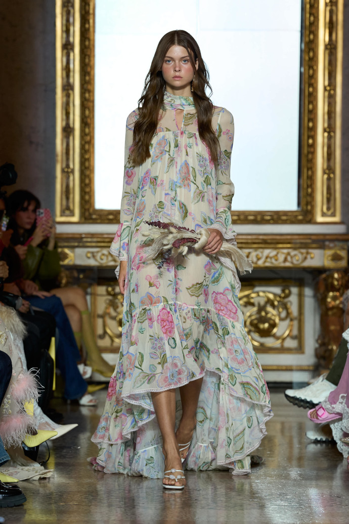 SARAWONG SS 2026