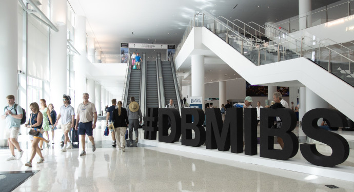 2026 Discover Boating Miami International Boat Show