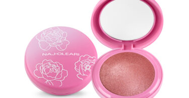 Naj Oleari Petalicious Shade & Shine Luminous Blush in Sun-Kissed Copper